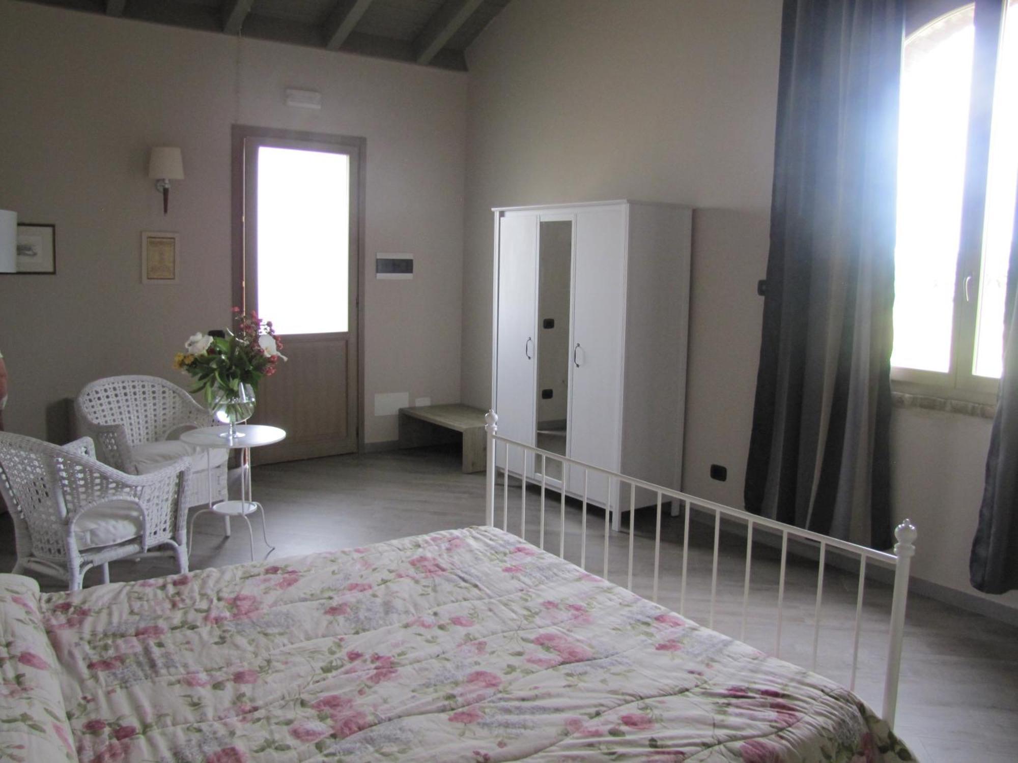 Agriturismo Bassanine Monticelli dʼOngina 部屋 写真